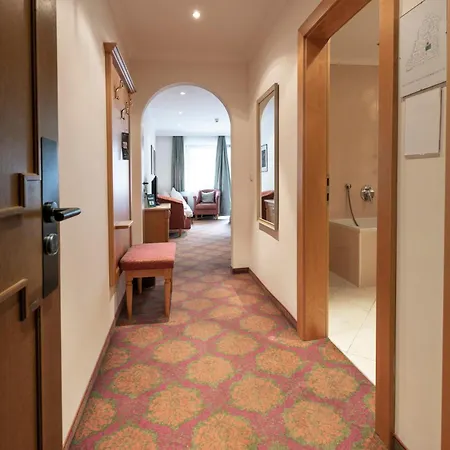 Heart Nordstern מלון